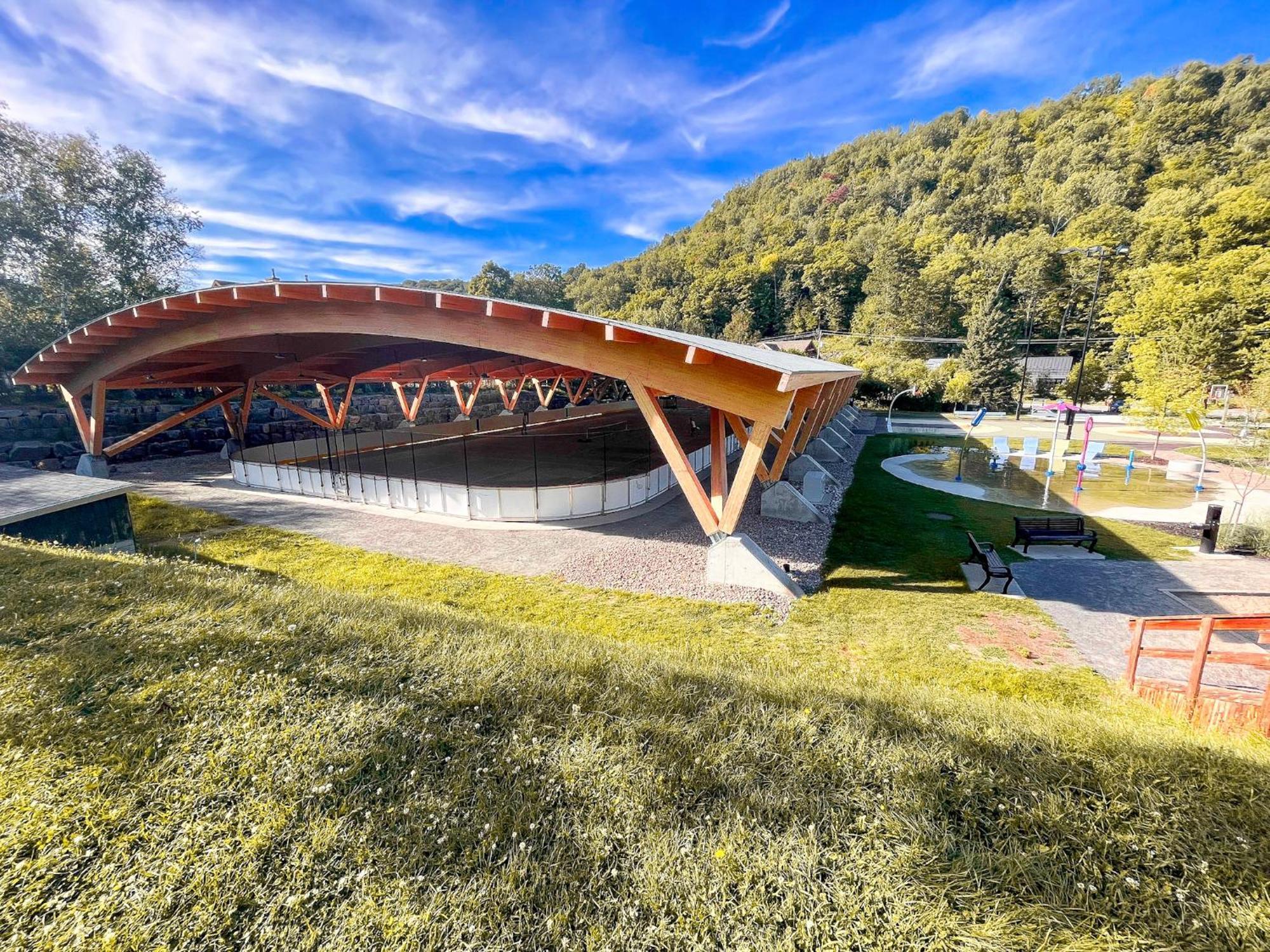 Condo Moderne, Escapade Vacance, Vue Sur Montagnes Exteriér fotografie