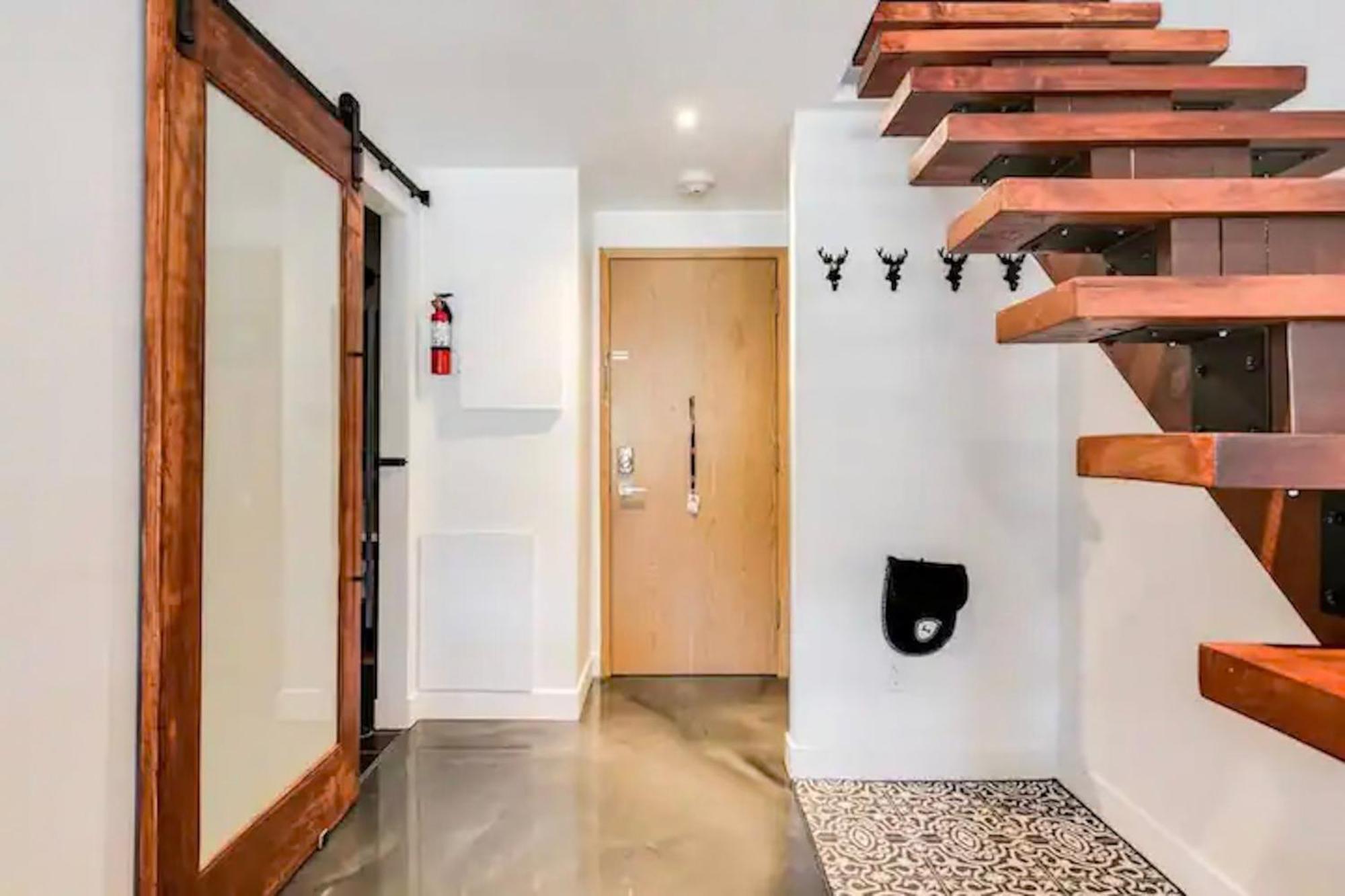 Condo Moderne, Escapade Vacance, Vue Sur Montagnes Exteriér fotografie